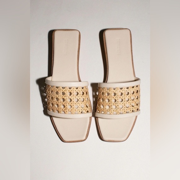 NWOT Bembien Cream Rattan Pia Slide Size US 7 - Picture 4 of 10